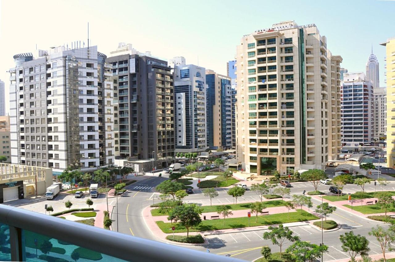 Care Holiday Homes Apartments Barsha Heights Dubai Luaran gambar
