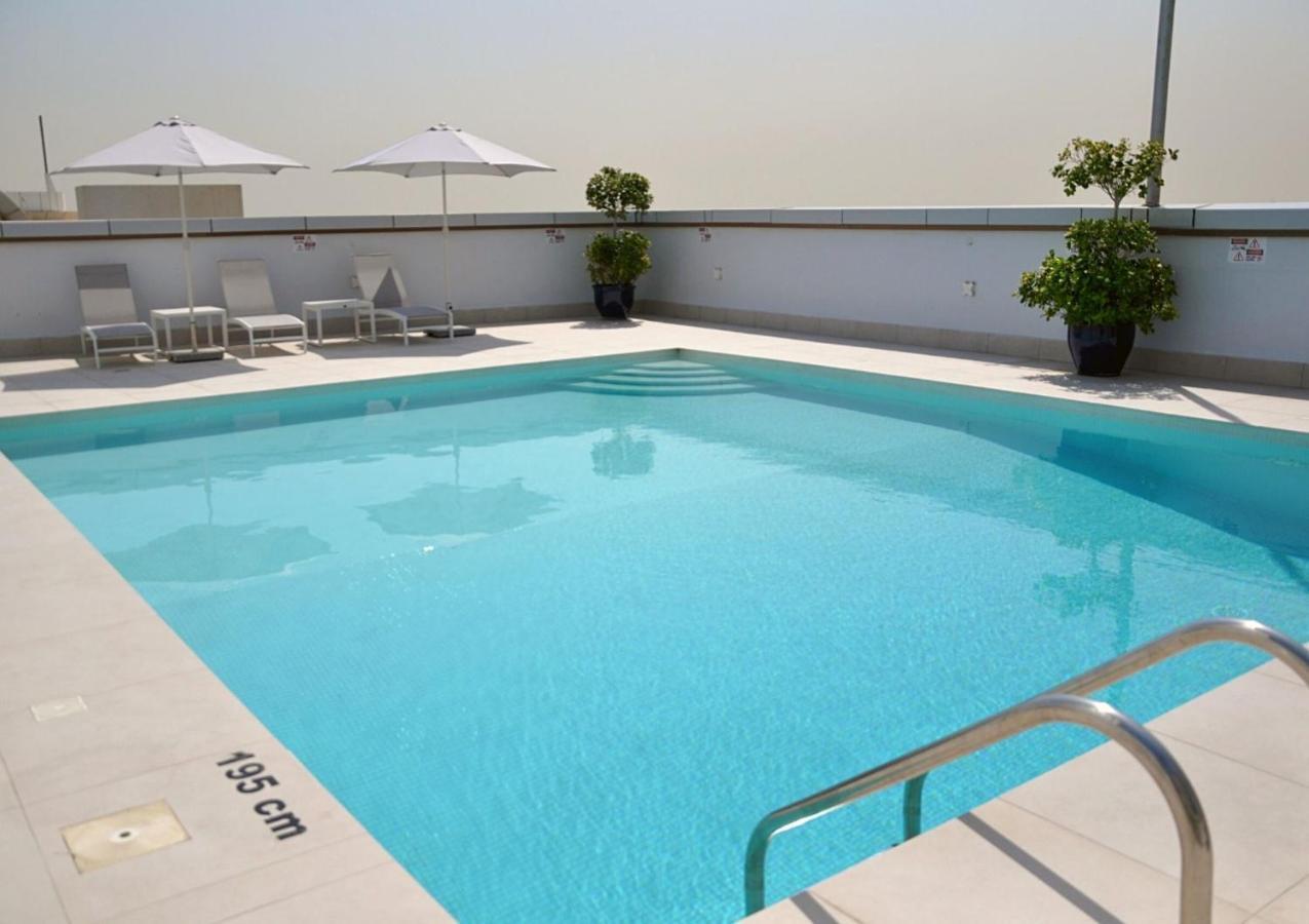 Care Holiday Homes Apartments Barsha Heights Dubai Luaran gambar