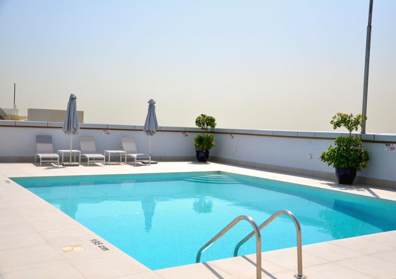 Care Holiday Homes Apartments Barsha Heights Dubai Luaran gambar